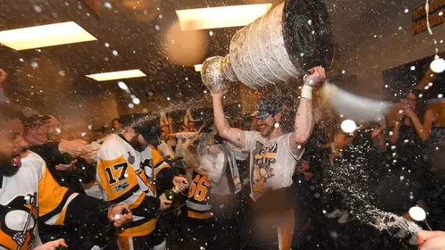 Sidney Crosby Stanley Cup Winning Celebration