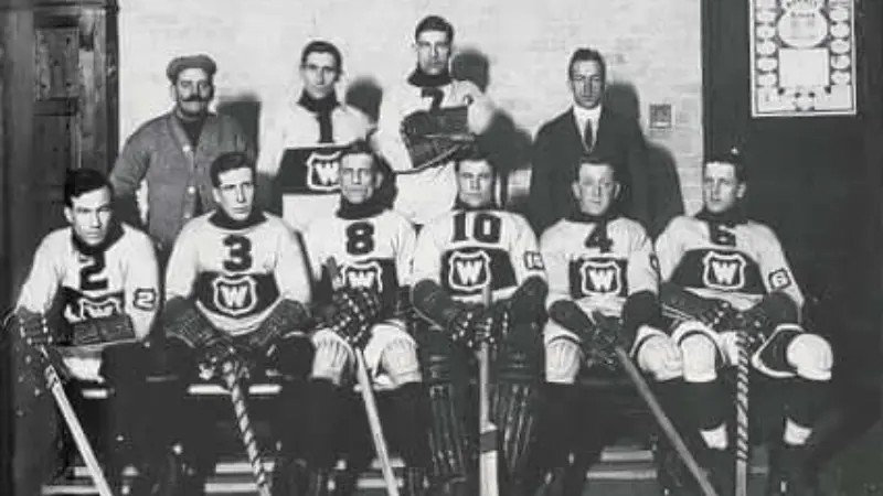 Montreal Wanderers 1917-1918 team